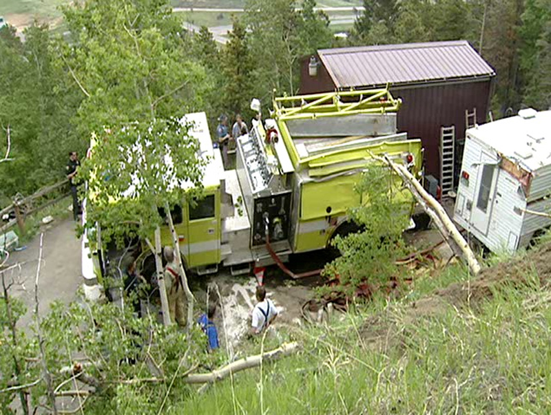 Illustration for article titled Fire Truck Rolls Down Hill, Flattens 1969 Firebird Race Car